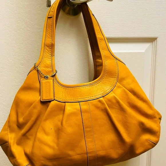 Coach Yellow Tote Bag Coach Purse-Large-Kiss Lock-2 Way Honey Mustard